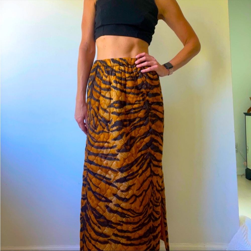 Vintage tiger animal print quilted lounge skirt